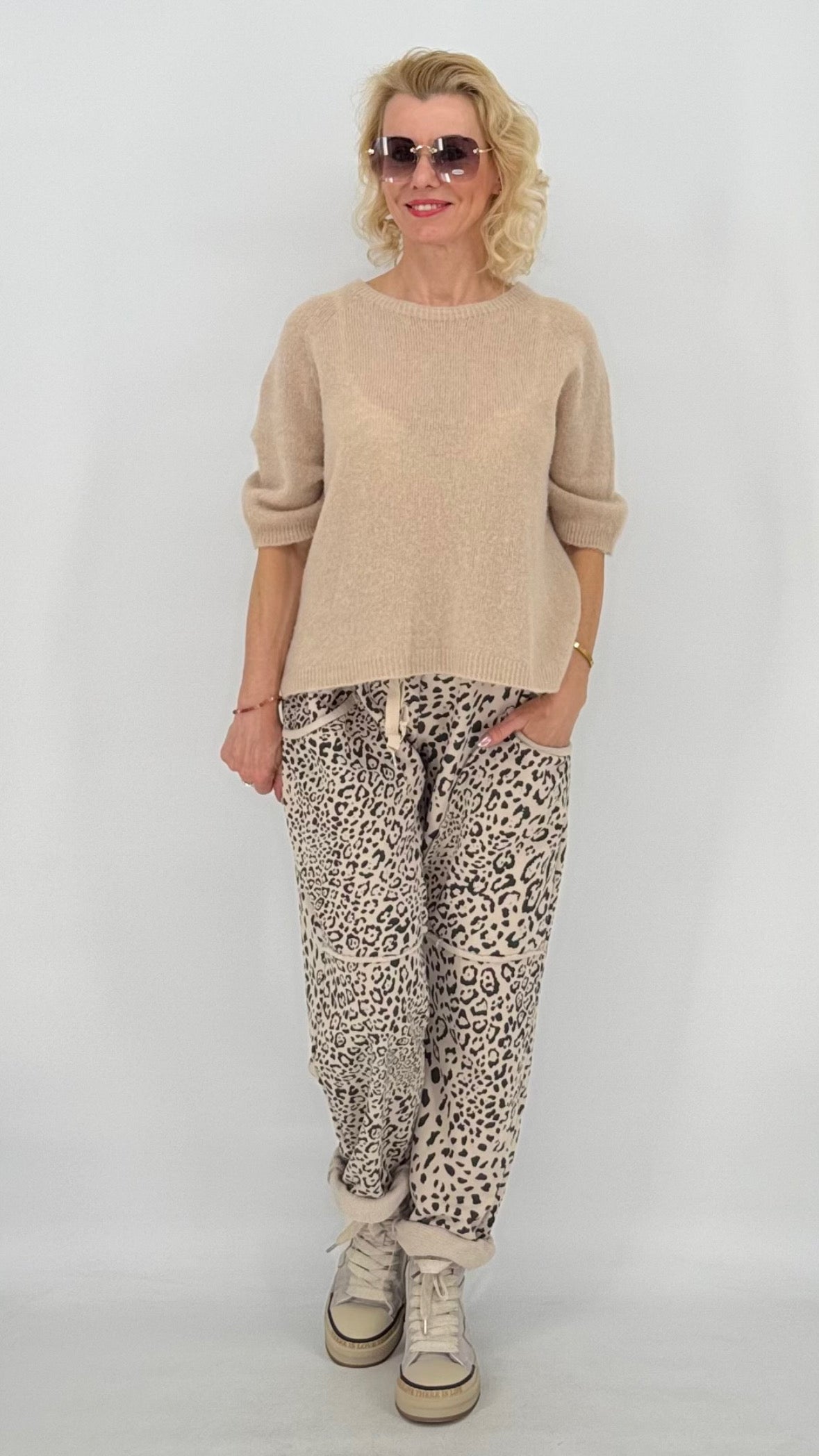 Jogpants Hose "Leo", beige/schwarz