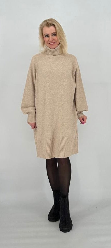 Long Pullover beige