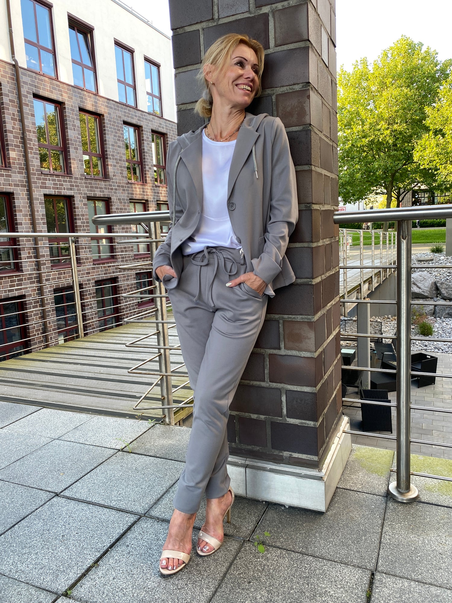 Esvivid Blazer Grau By Elena Fashion