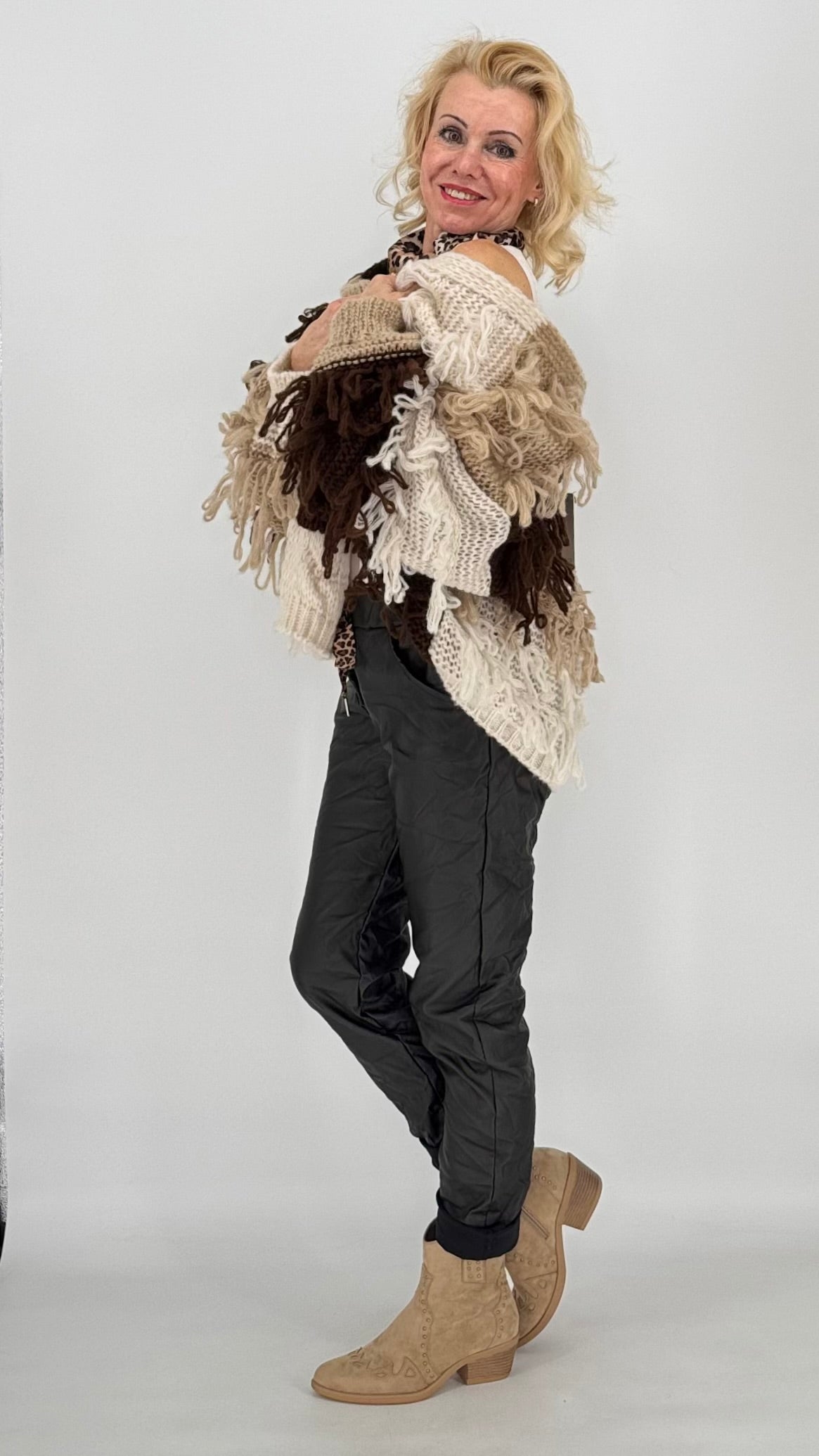Strickjacke mit Fransen ohne Knöpfe, beige/braun