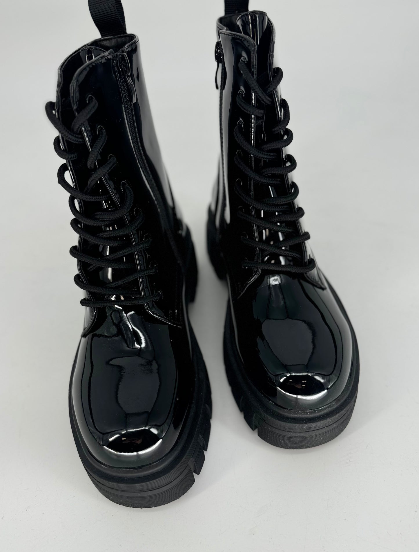 Boots schwarz lack DES901M