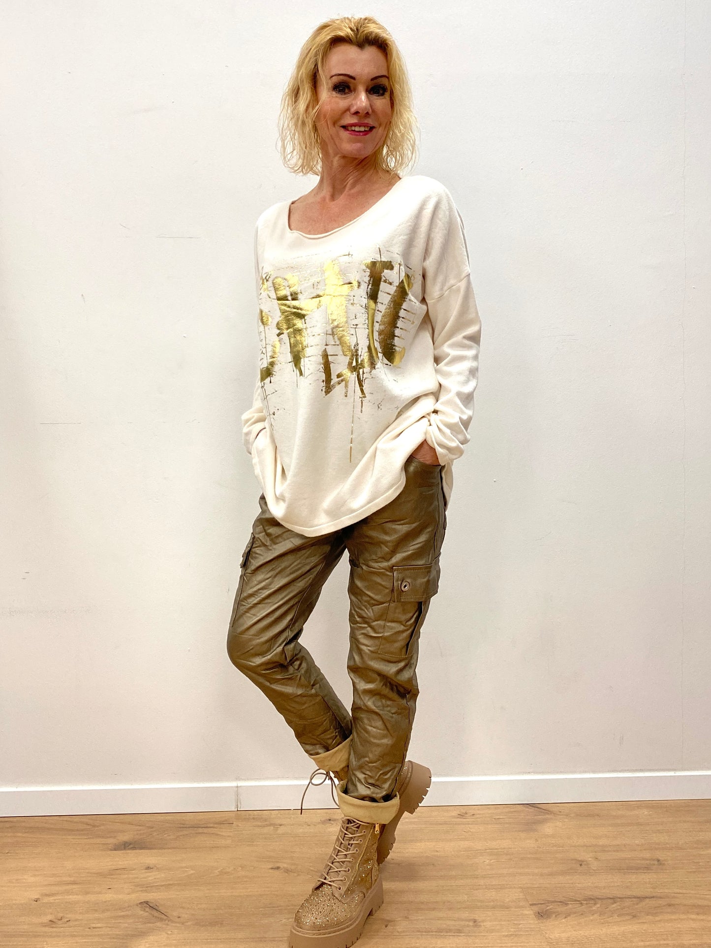By Elena | toller Pullover Chic
