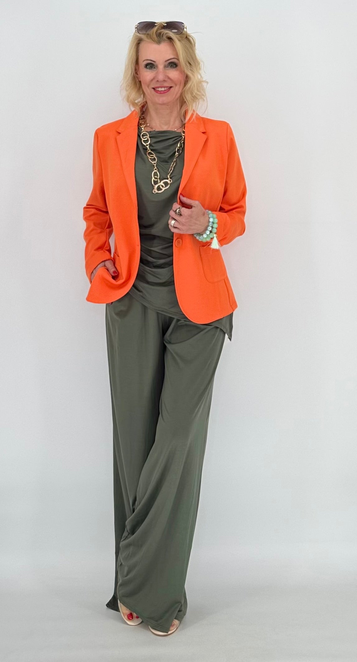 Top "Classy", assymetrisch khaki