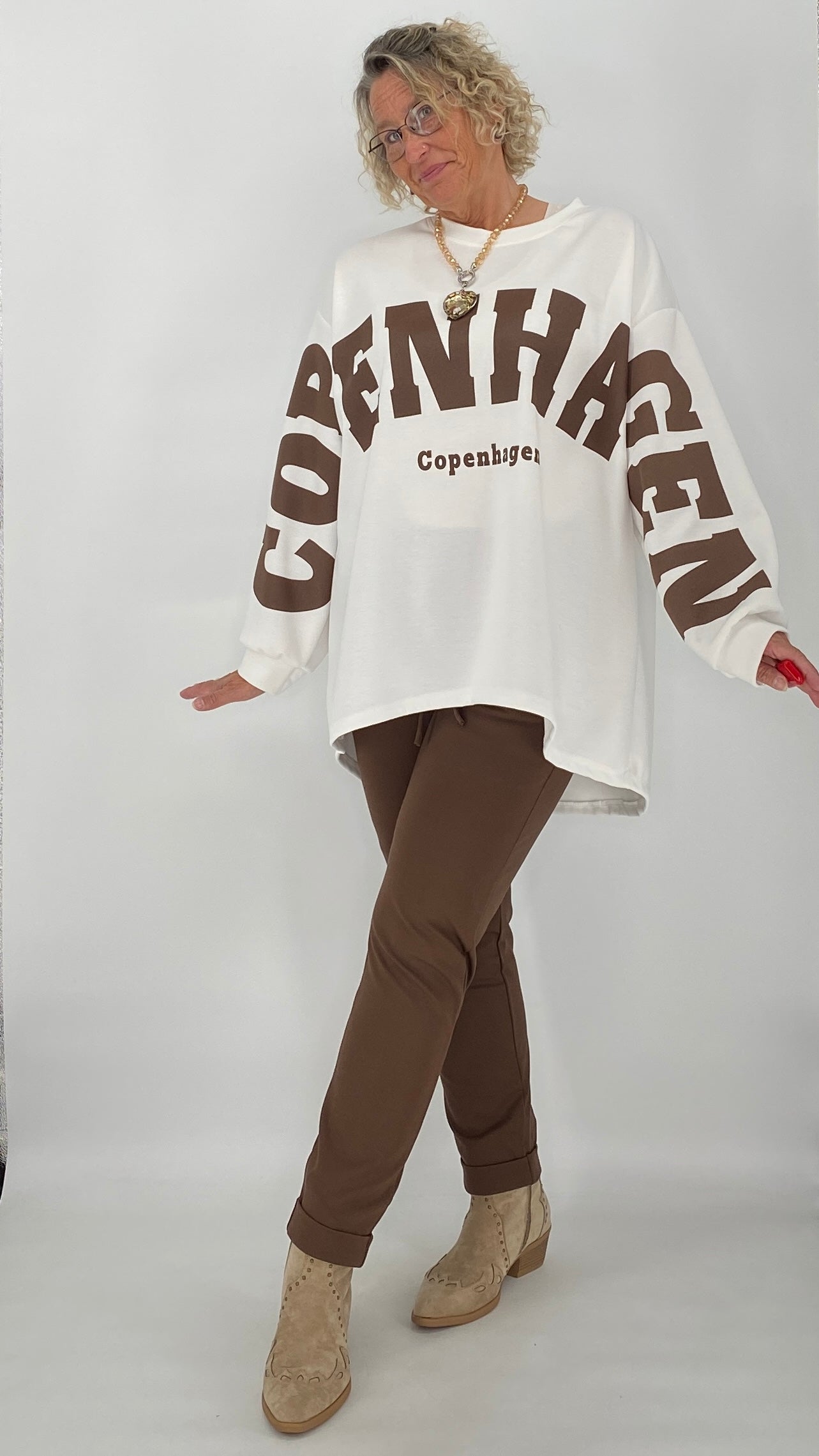 Sweatshirt in weiß, "COPENHAGEN"