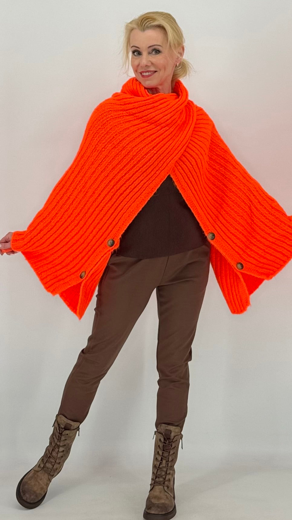 Poncho mit Knöpfen, neonorange