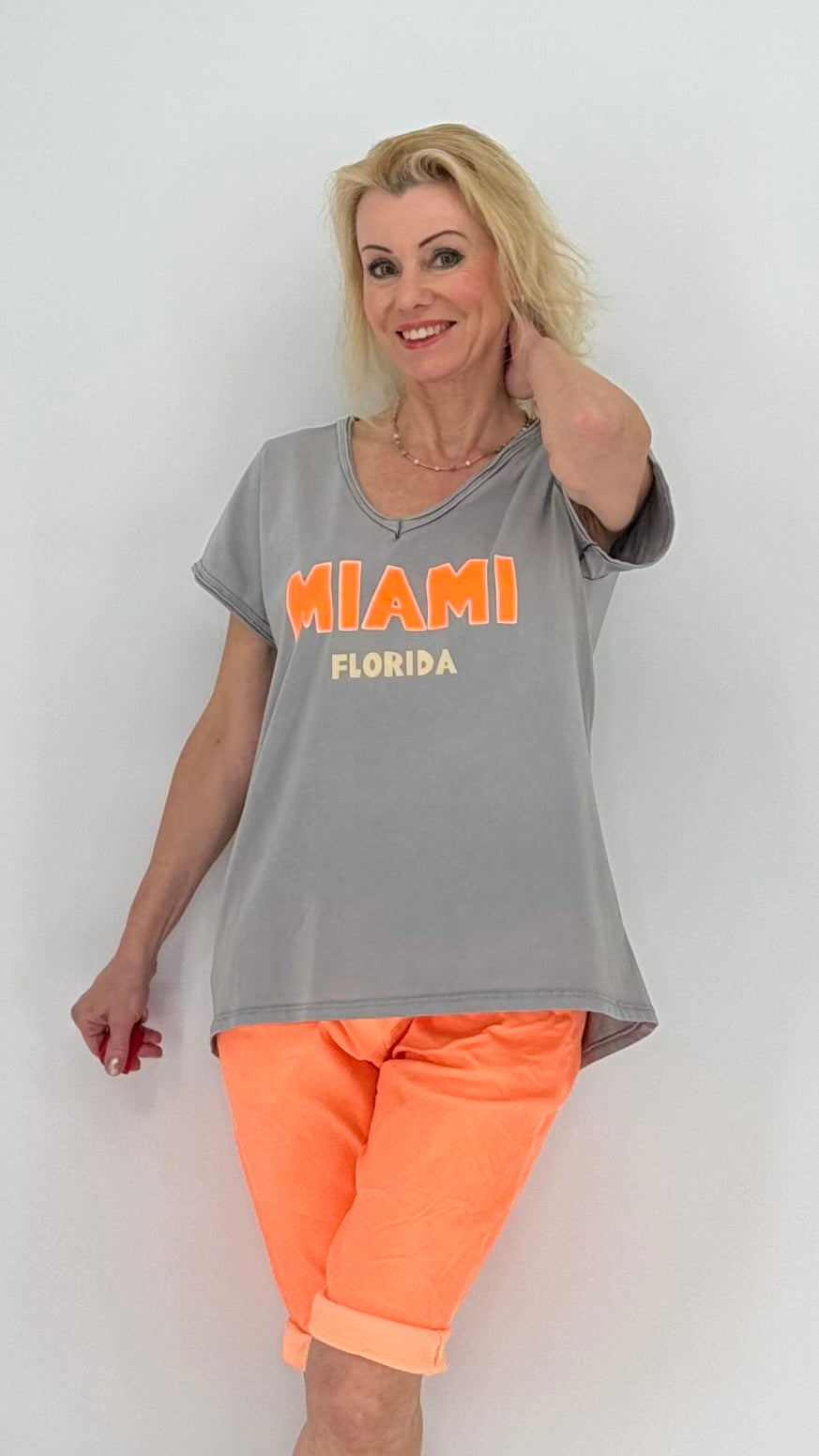 T-Shirt "Miami", stonewashed grau