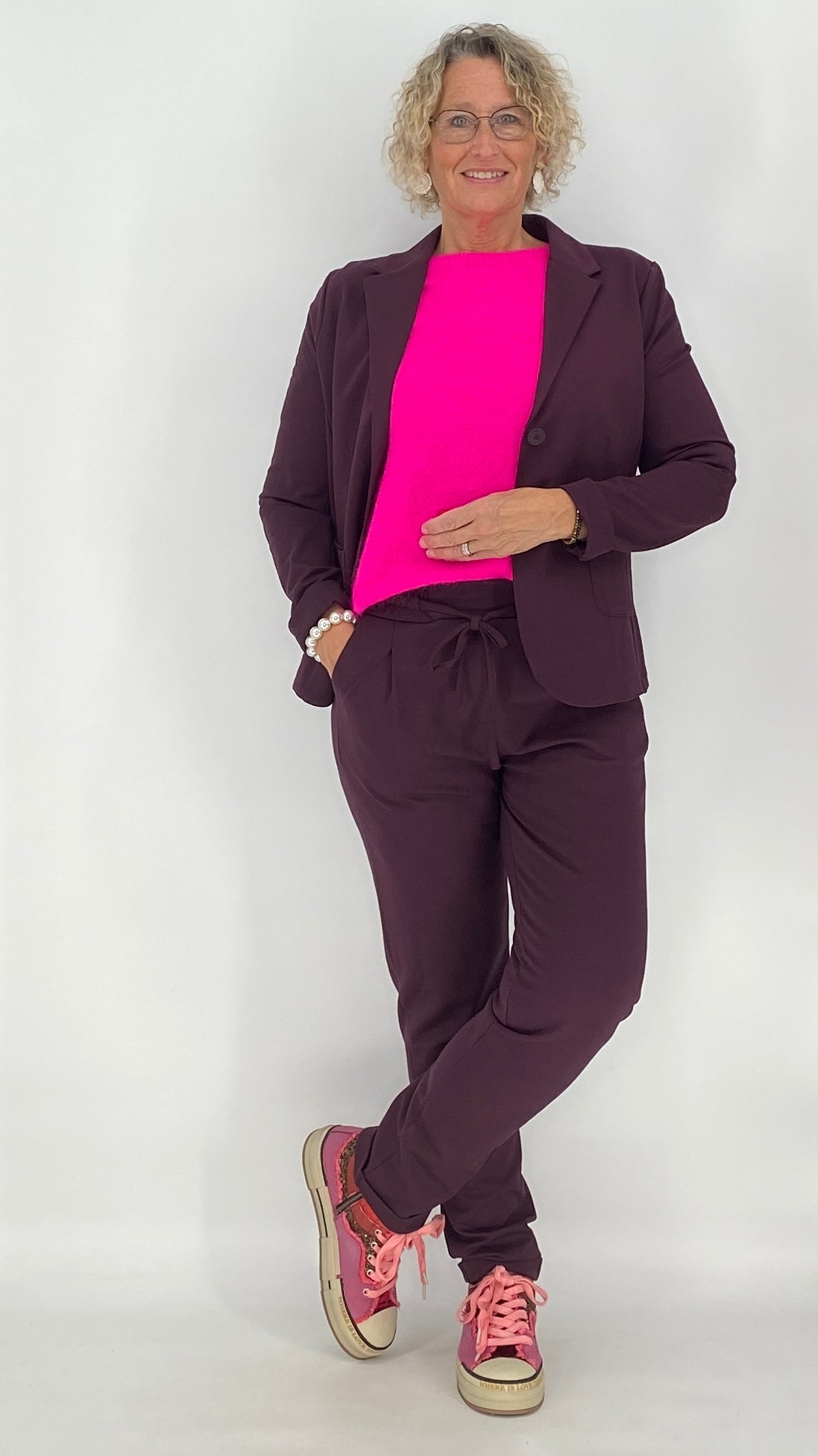 ESViViD Hose mit Umschlag, Burgunda