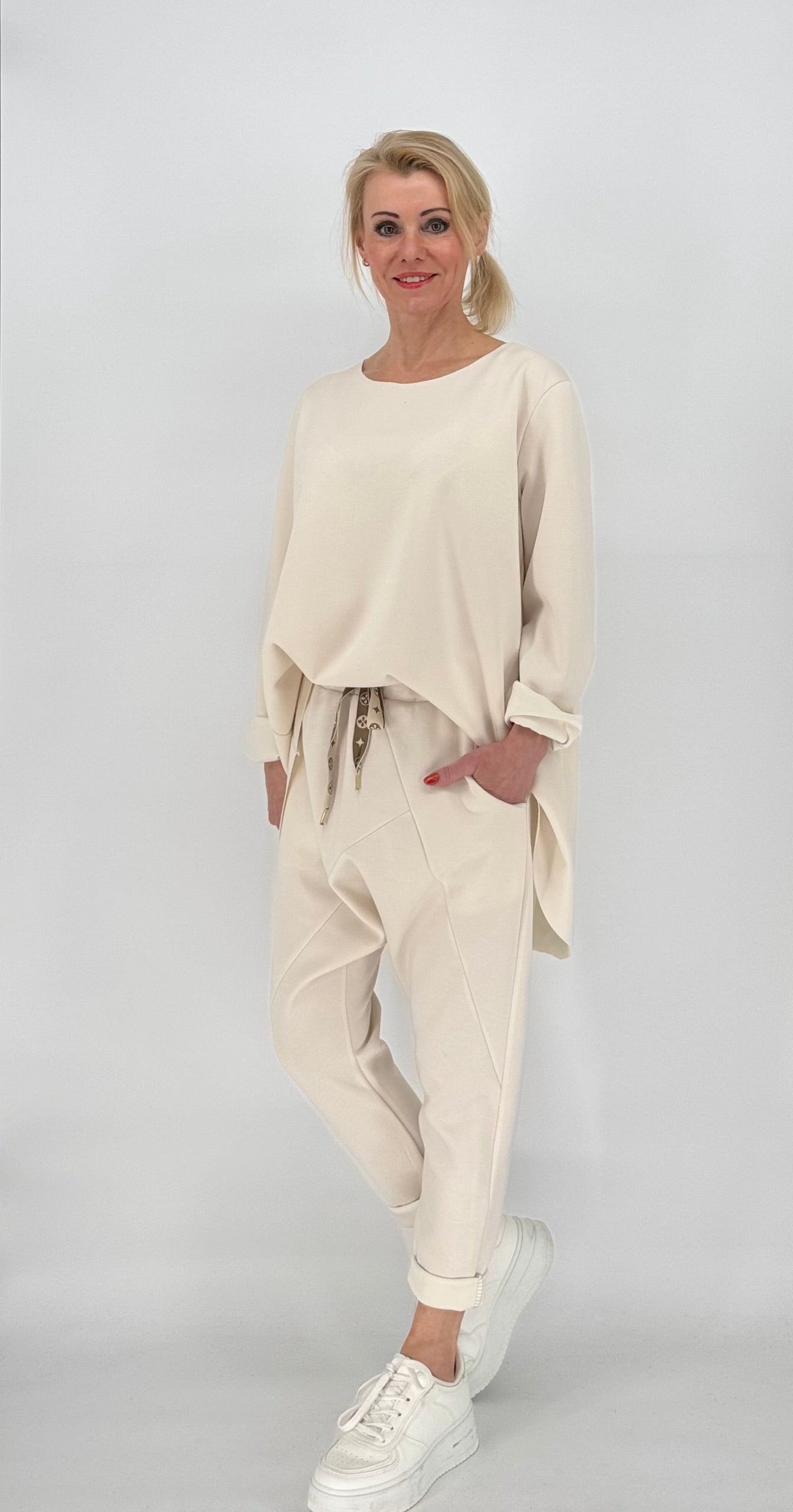 Oversized Shirt "Stille Luxus" creme