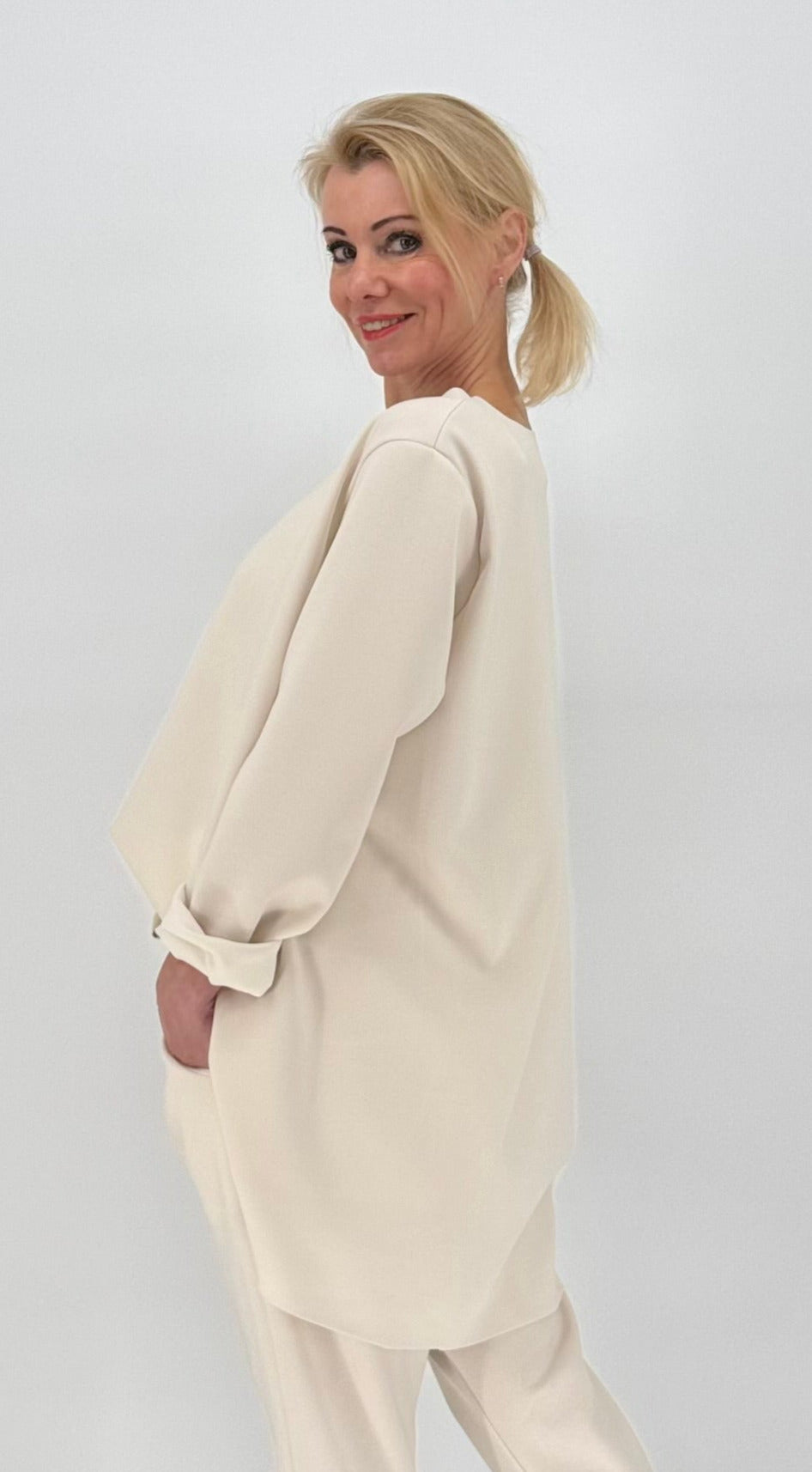 Oversized Shirt "Stille Luxus" creme