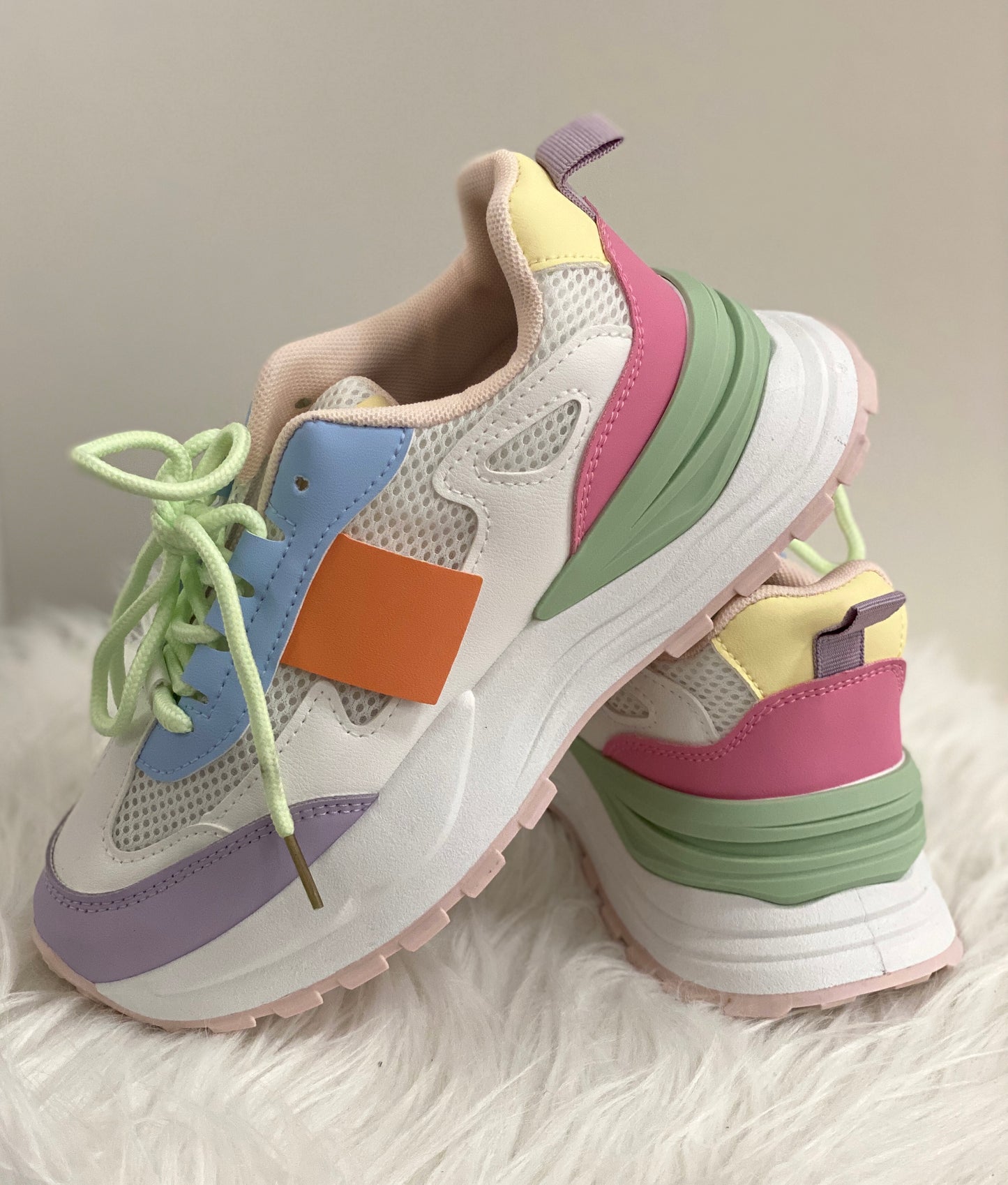 Sneaker -Multi-Color 7583