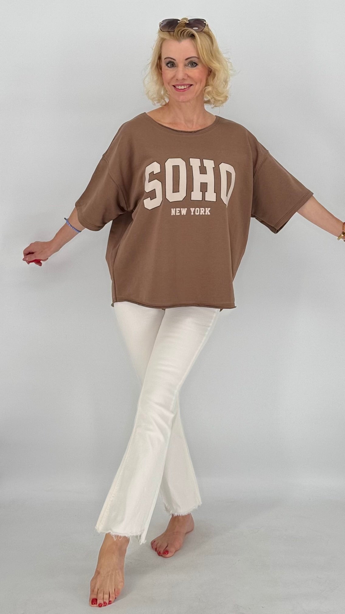 Sweatshirt in camel, "SOHO"