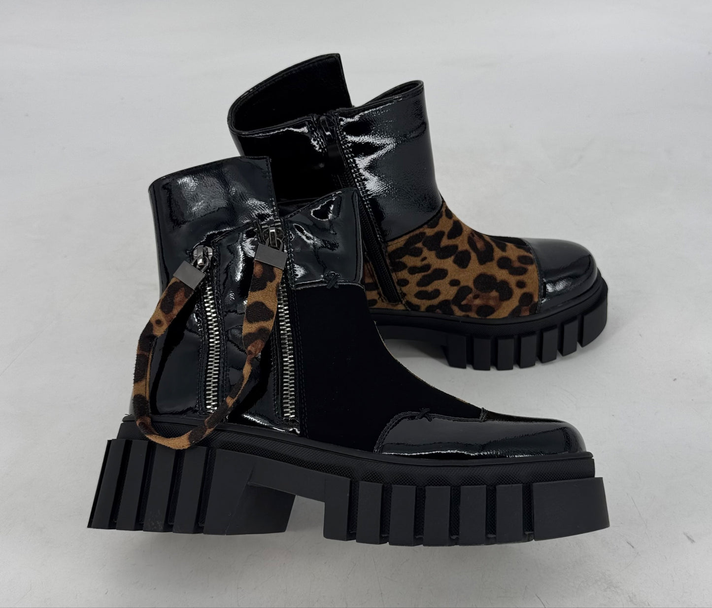 Boots schwarz/Leo lack A-916