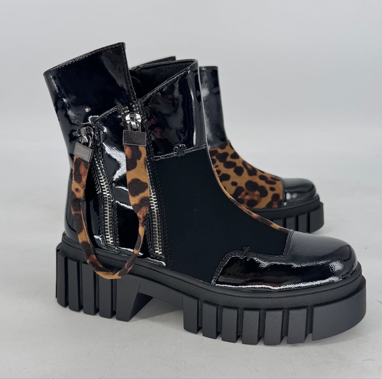 Boots schwarz/Leo lack A-916