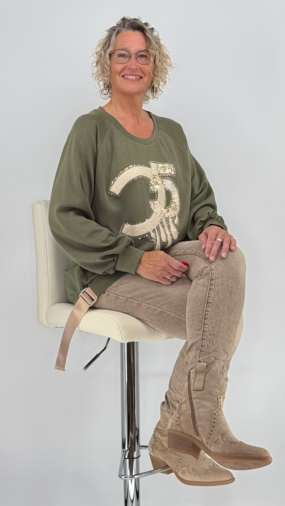 Sweatshirt in Grün, "5"
