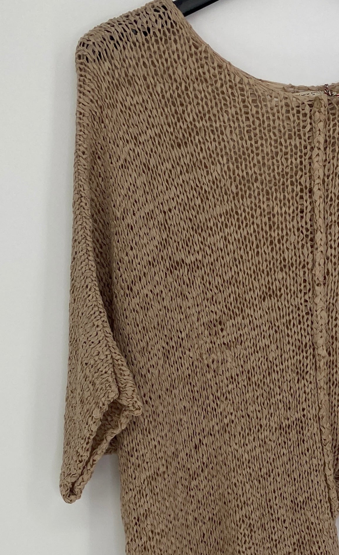 Asymmetrischer Pullover braun