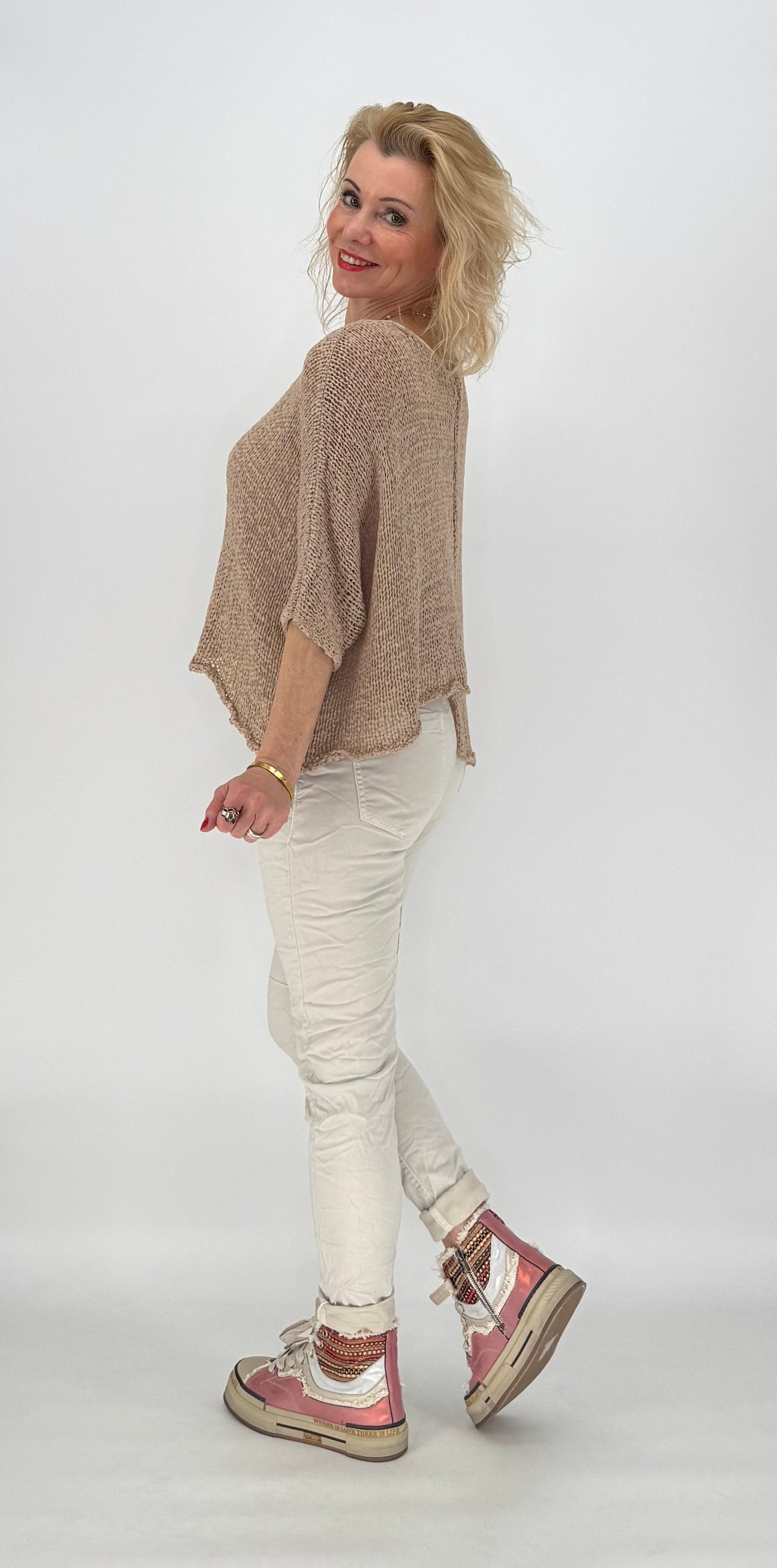 Asymmetrischer Pullover braun