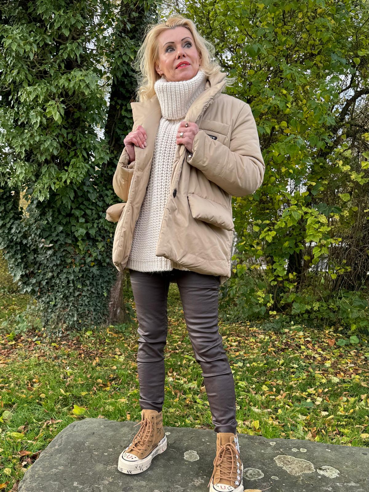 Jacke, beige, grün knöpfen