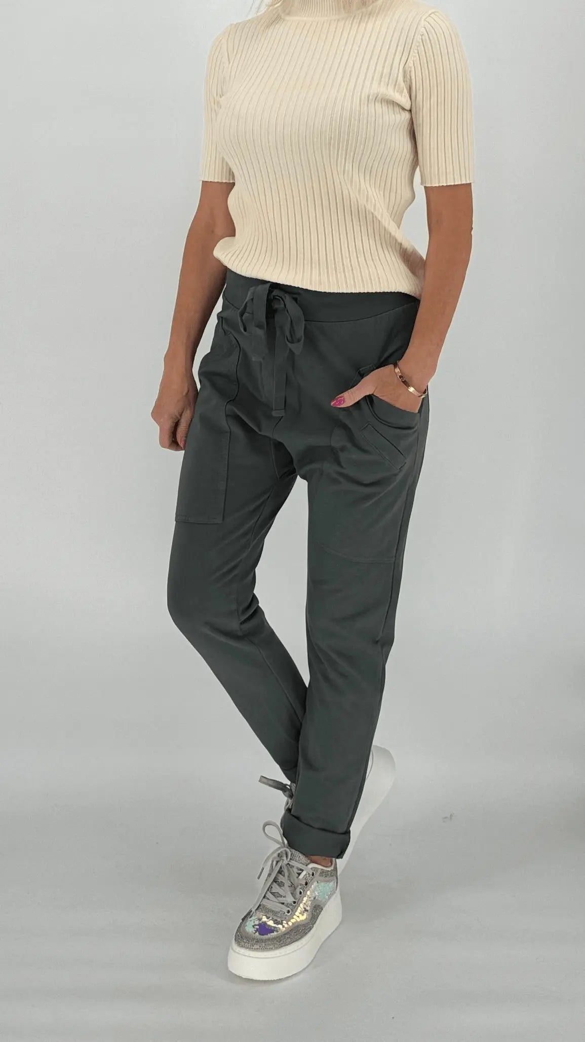 Jogpants - By Elena Fashion