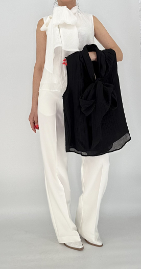 Ärmellose Bluse mit Schleifendetail schwarz