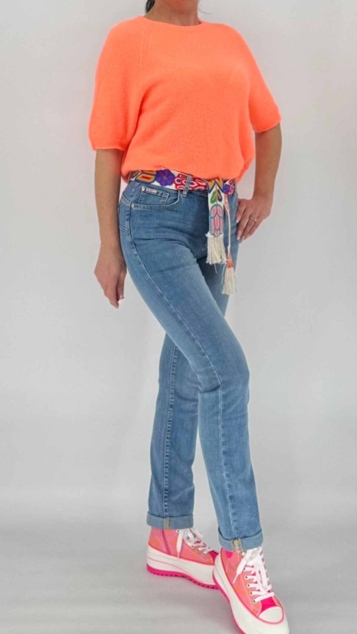 Jeans Hose mit Gürtel, blau