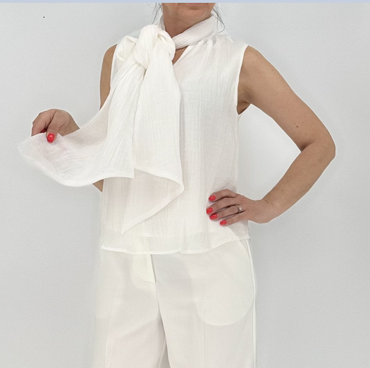 Ärmellose Bluse mit Schleifendetail weiß
