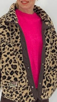 Moderne Wendejacke mit Leo-Fell-Optik & Stehkragen – Dunkelbraun / Leo