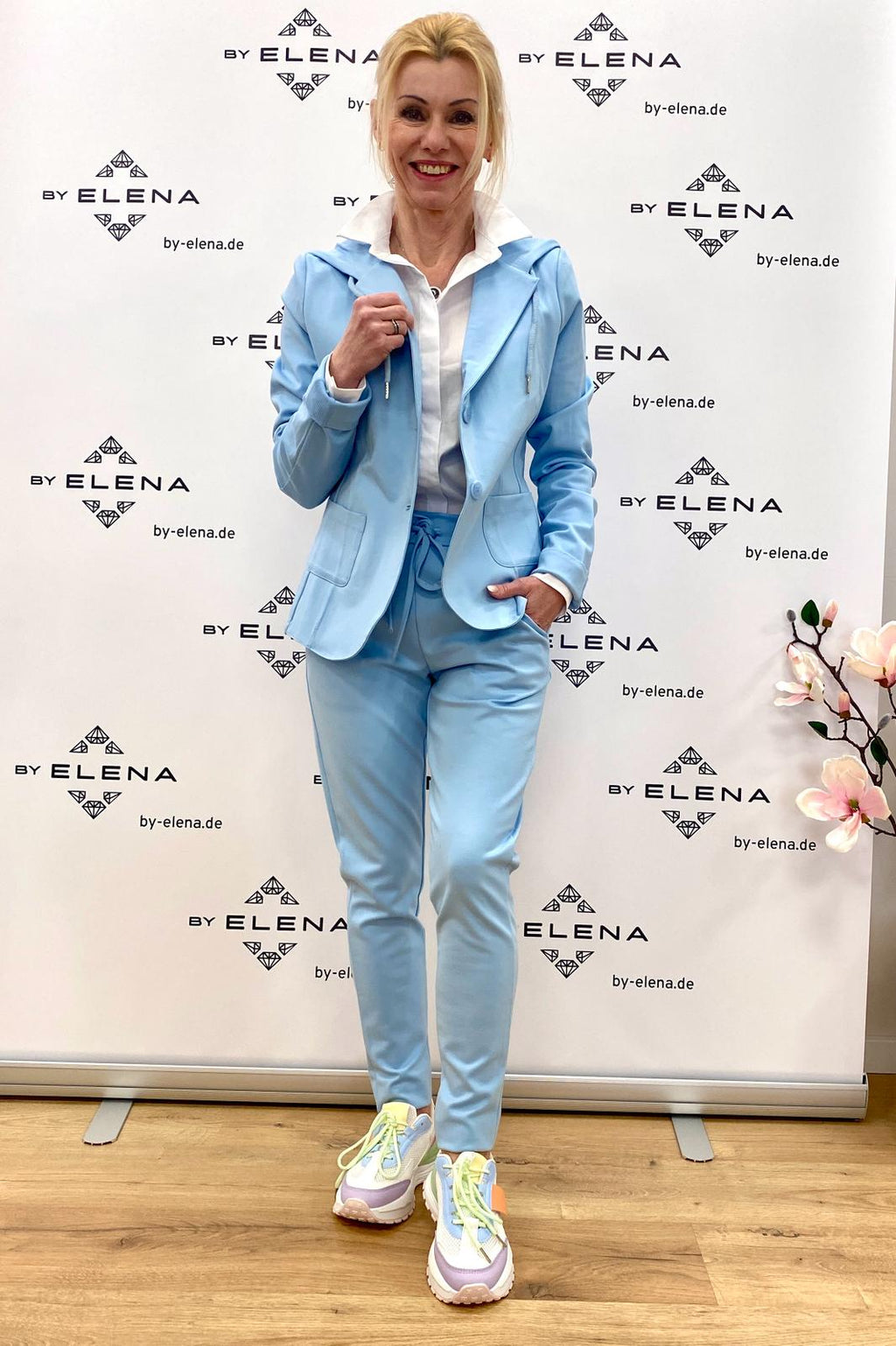 ESViViD Hose in hellblau