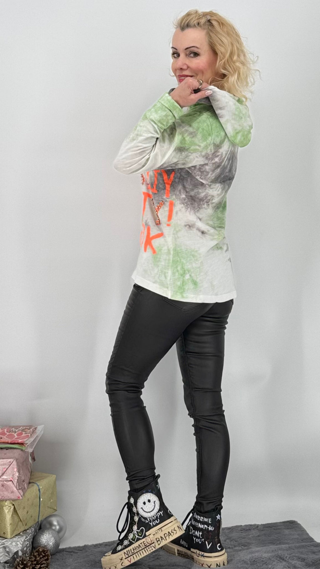 Langarmshirt "TOK TOK" mit Kapuze