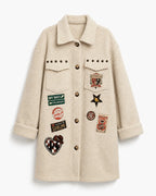 Kuschelige Statement-Jacke mit Patches