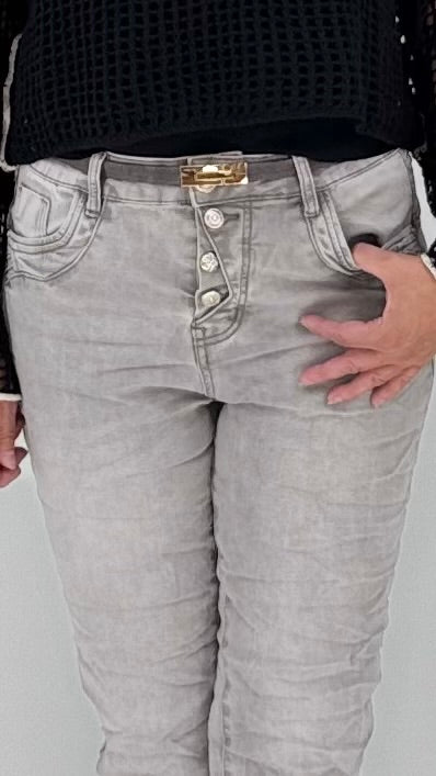 Jeans mit Knöpfchen, K2970 grau
