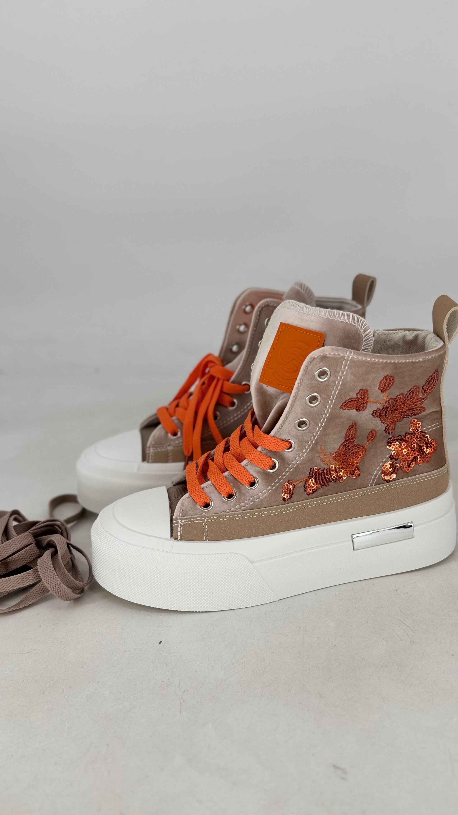 High Sneaker mit Pailletten