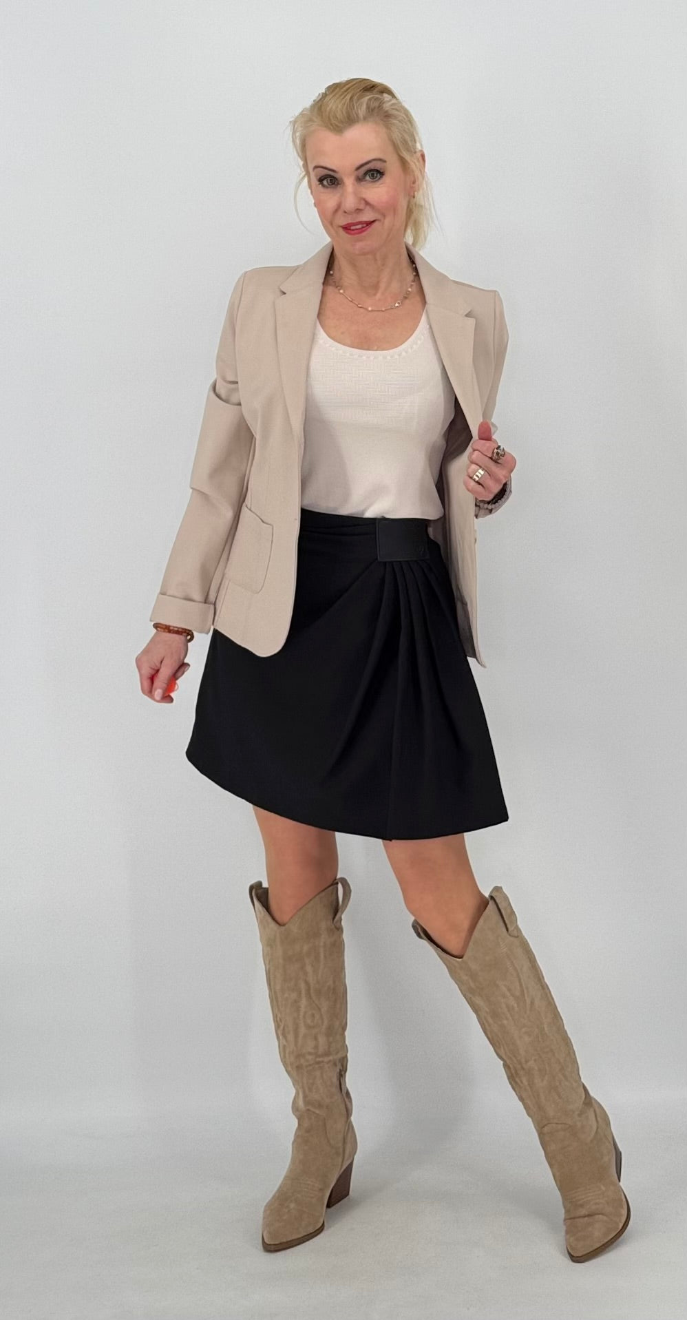 Rock-Shorts, beige, schwarz