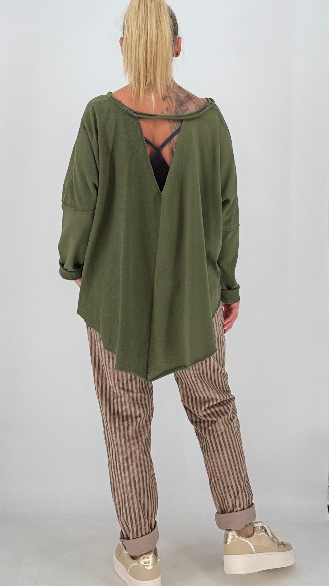 Gestreifte Hosen im Cord-Look