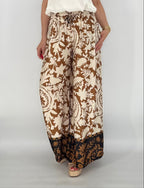 Hosen mit Print "Blumen"