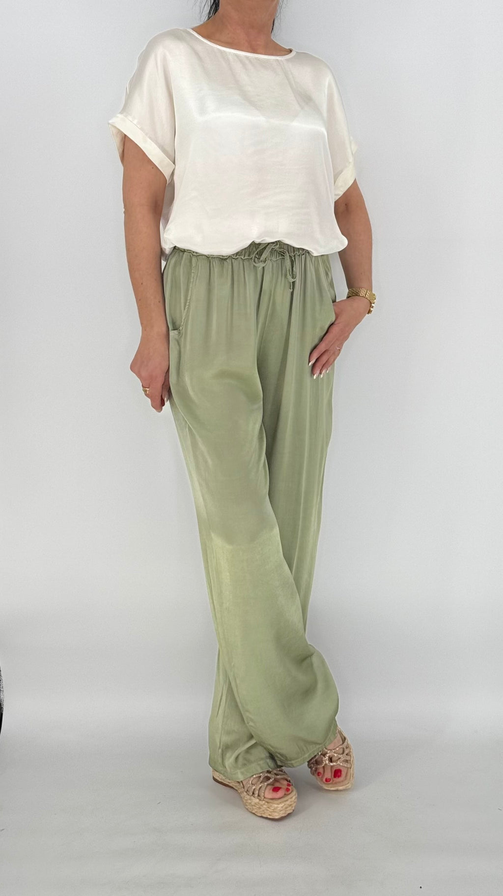 Hosen 100% Viskose, olive