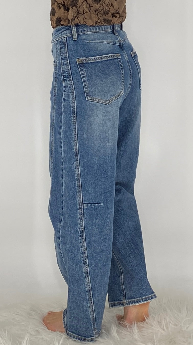 Balloon-Jeans, Barrel-Leg-Variante