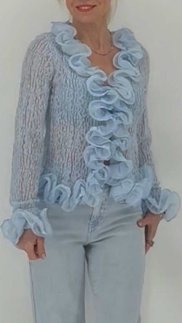 Bluse mit  Rüschen, in Babyblau, Rosa