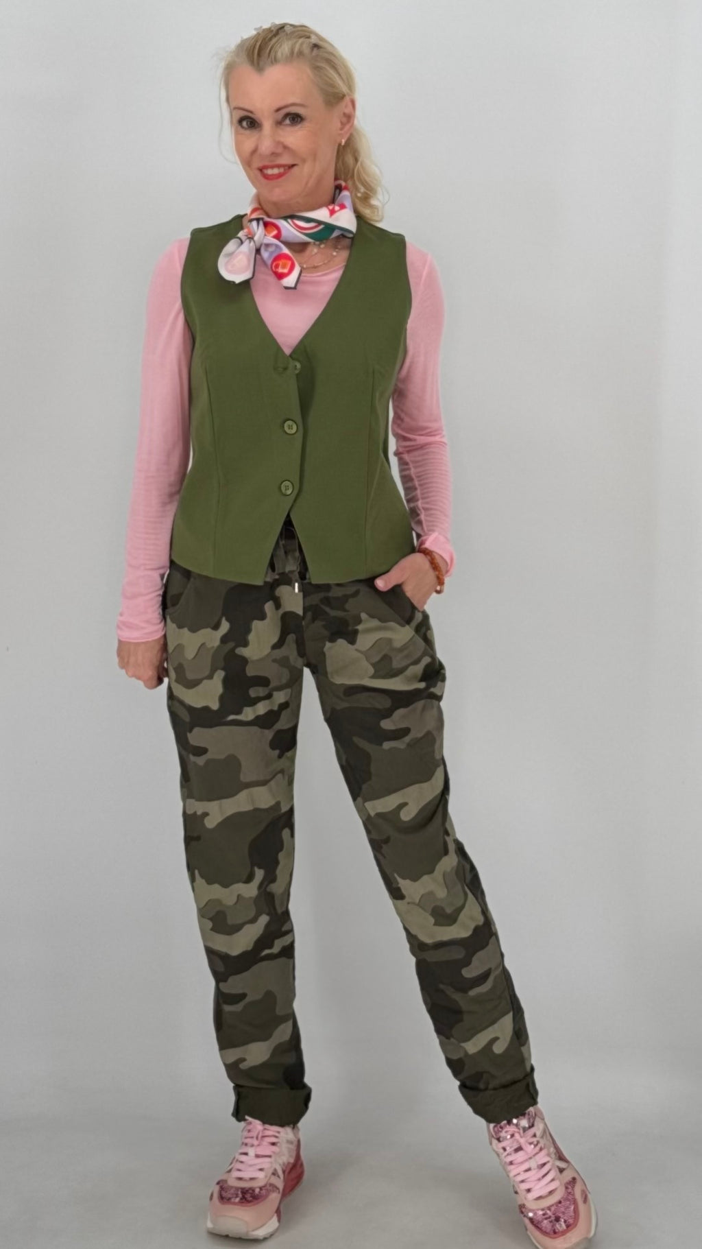 Weste in Taupe und Khaki