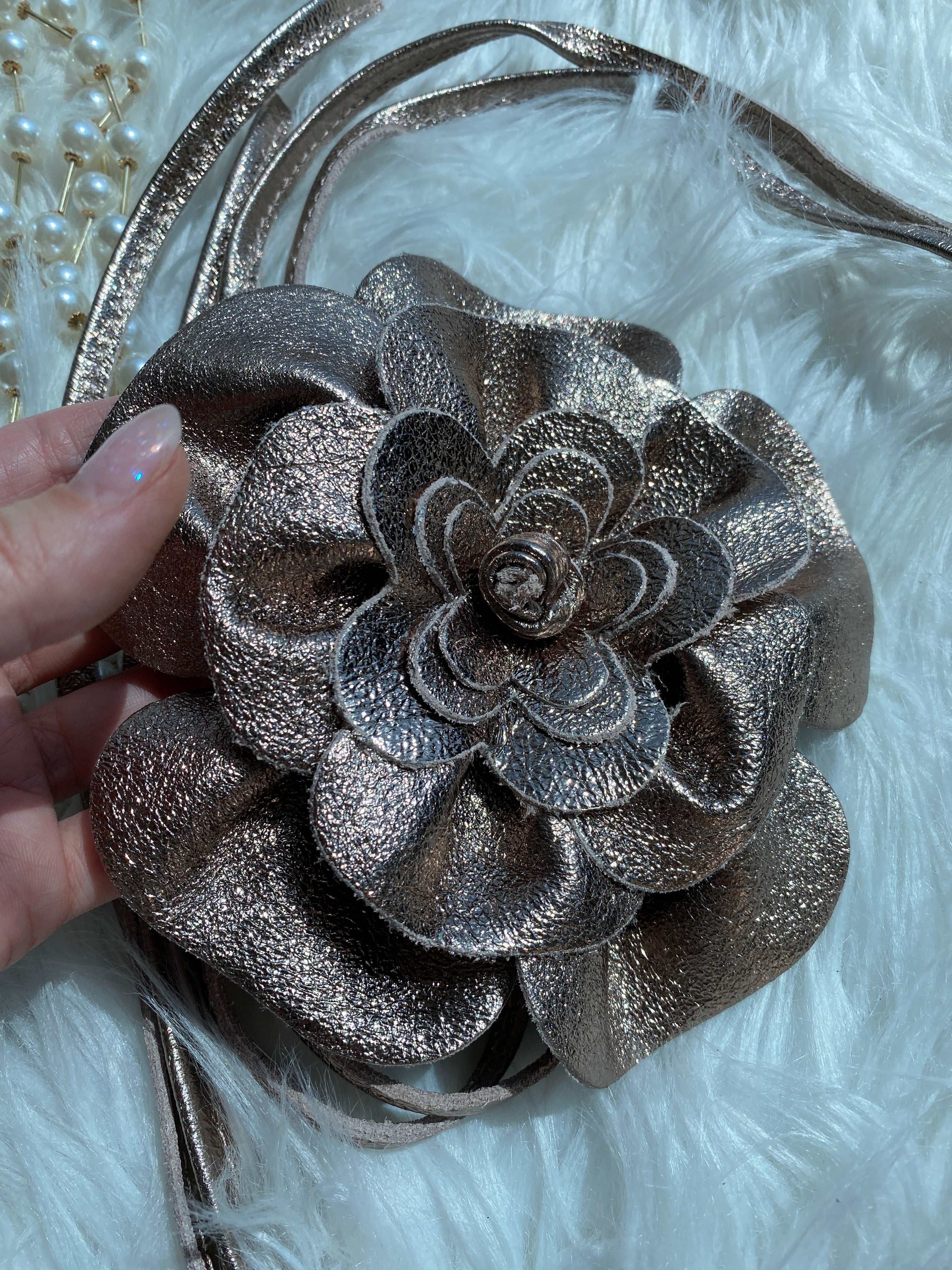 Bindegürtel aus Leder, Grün, Silber, Schwarz, Bronze
