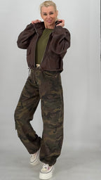 Camouflage Cargo-Hose im lässigen Oversize-Look
