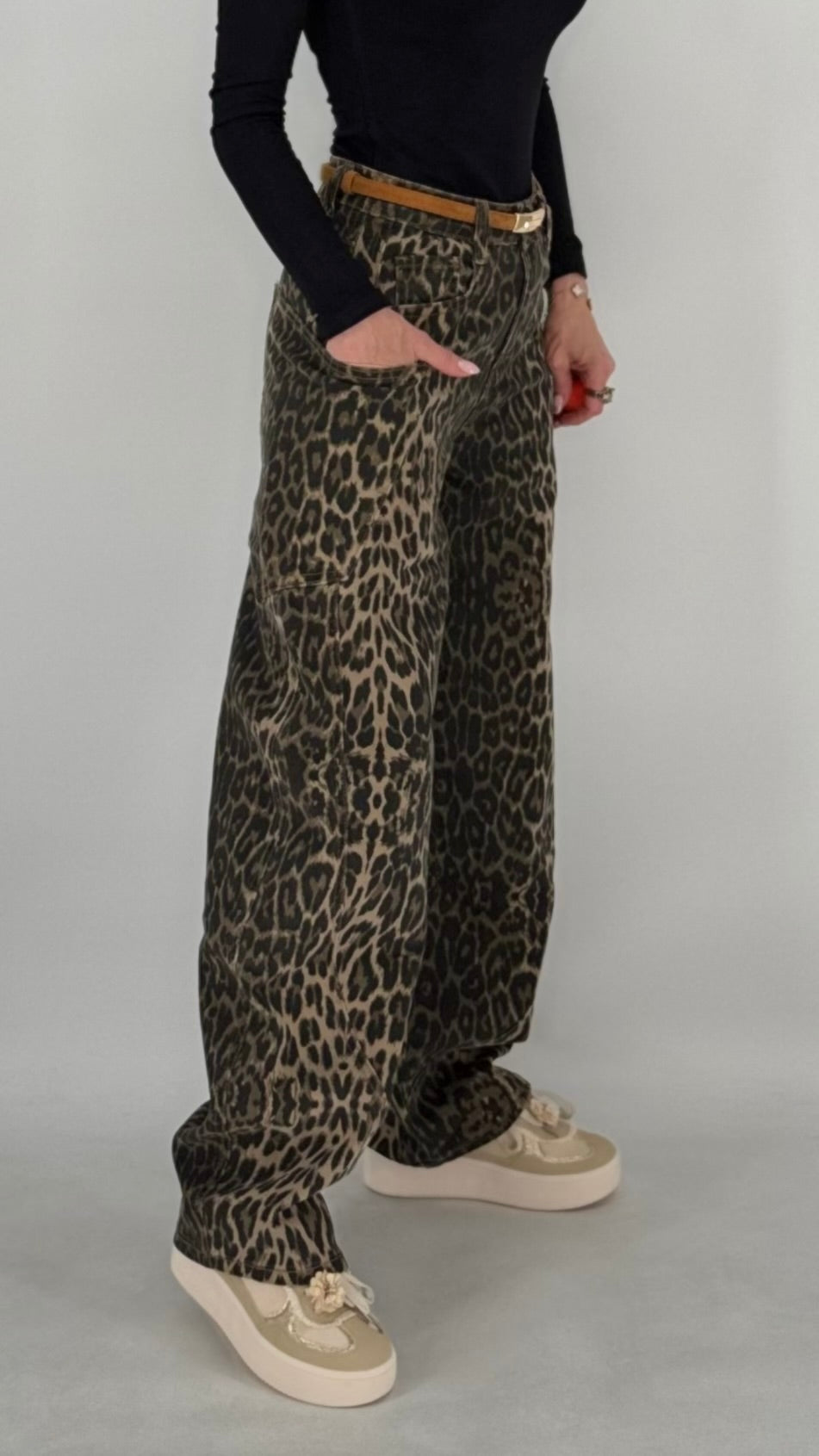Leo-Hose im lässigen Wide-Leg-Schnitt
