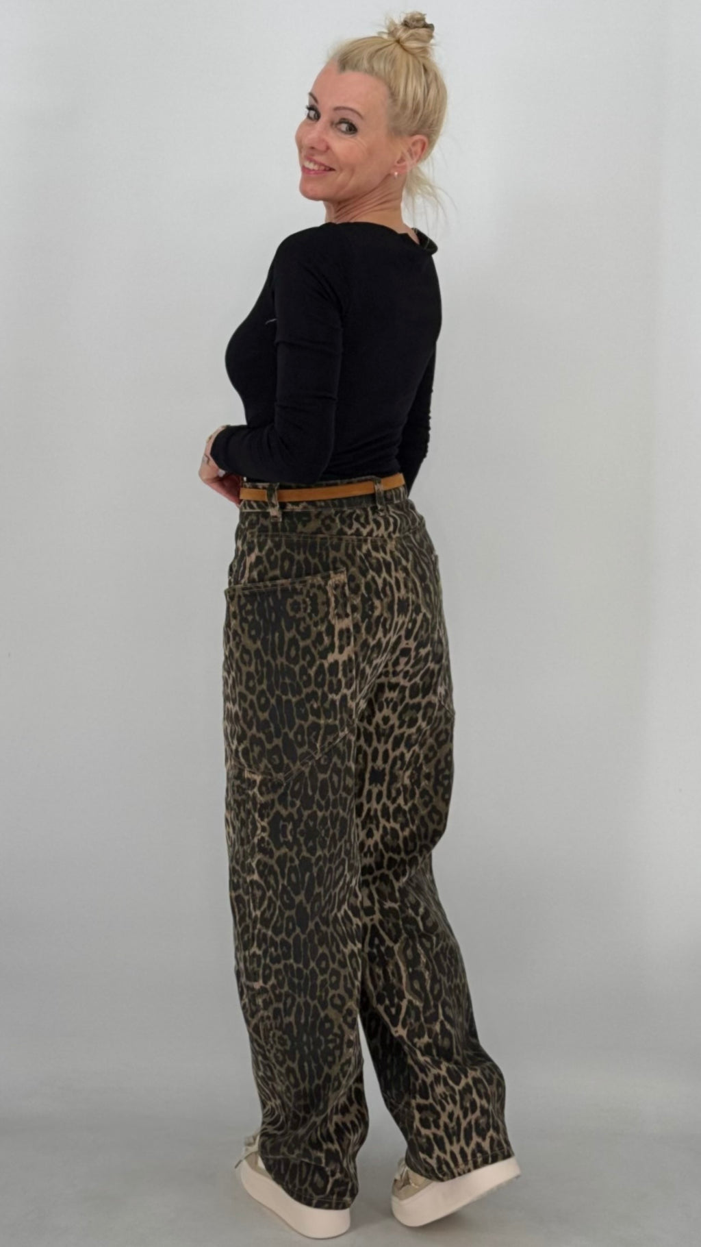Leo-Hose im lässigen Wide-Leg-Schnitt