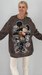 Oversize Sweatshirt „Maus 49“ – lässiger Statement-Look