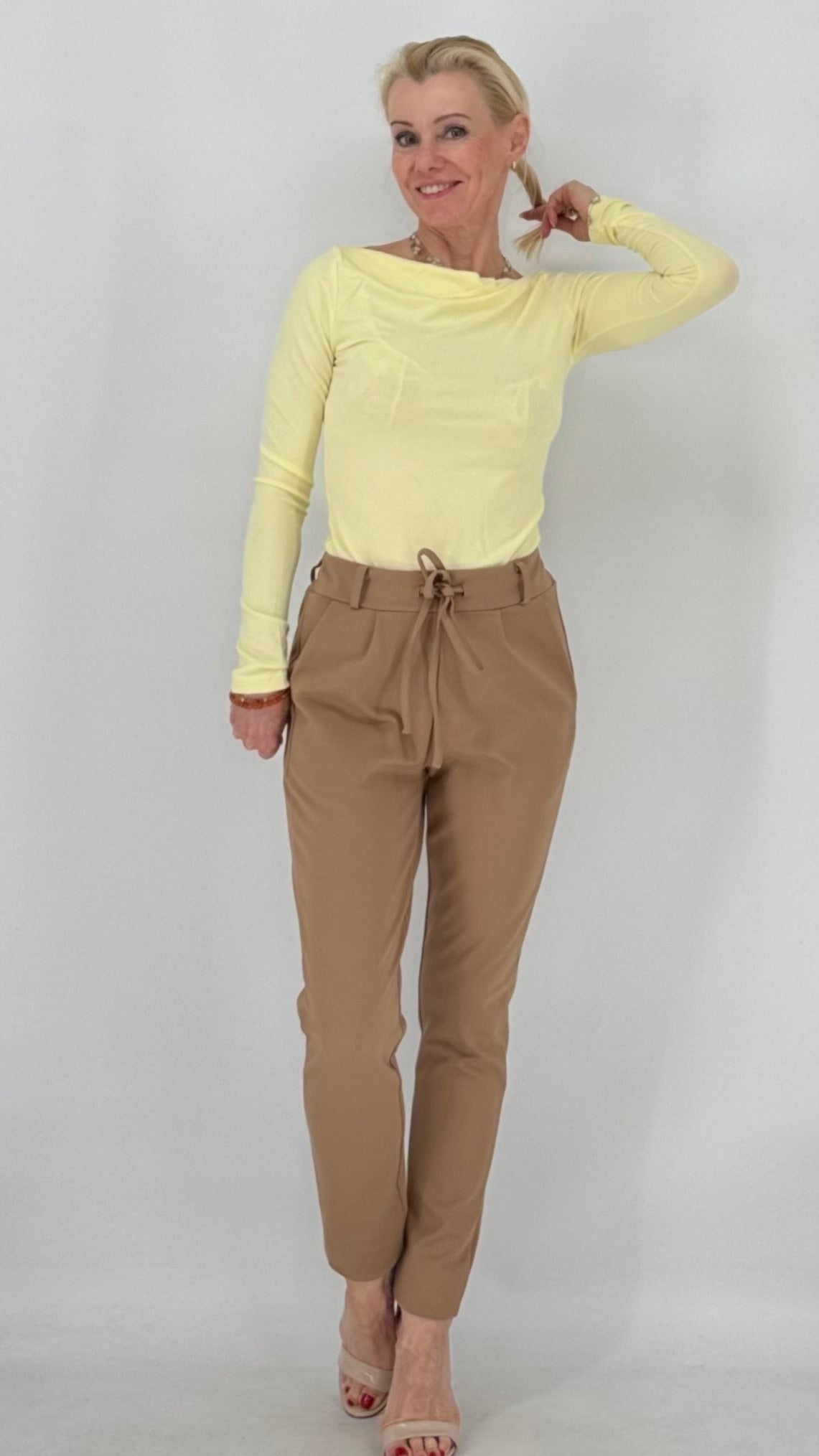 Basic langarm Shirt, schwarz, rot, gelb, rosa, mint