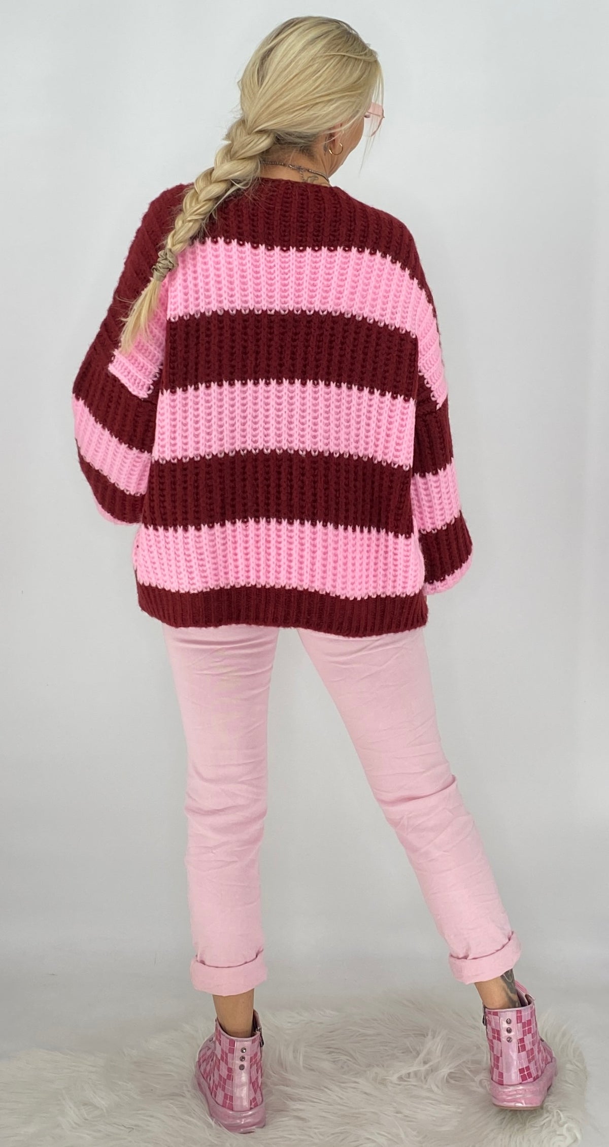 Strickjacke in Gestreift, rosa/bordo