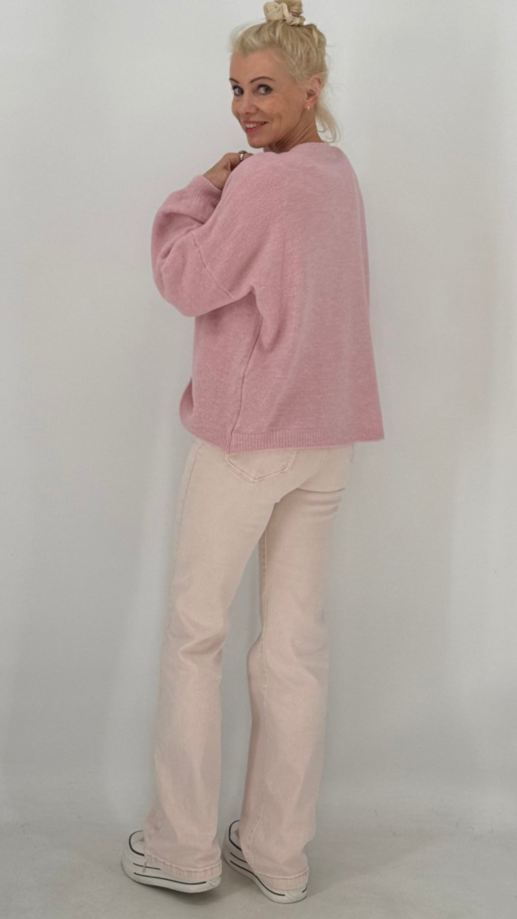 Zarte Strickjacke "Herz" in Rosa und Beige