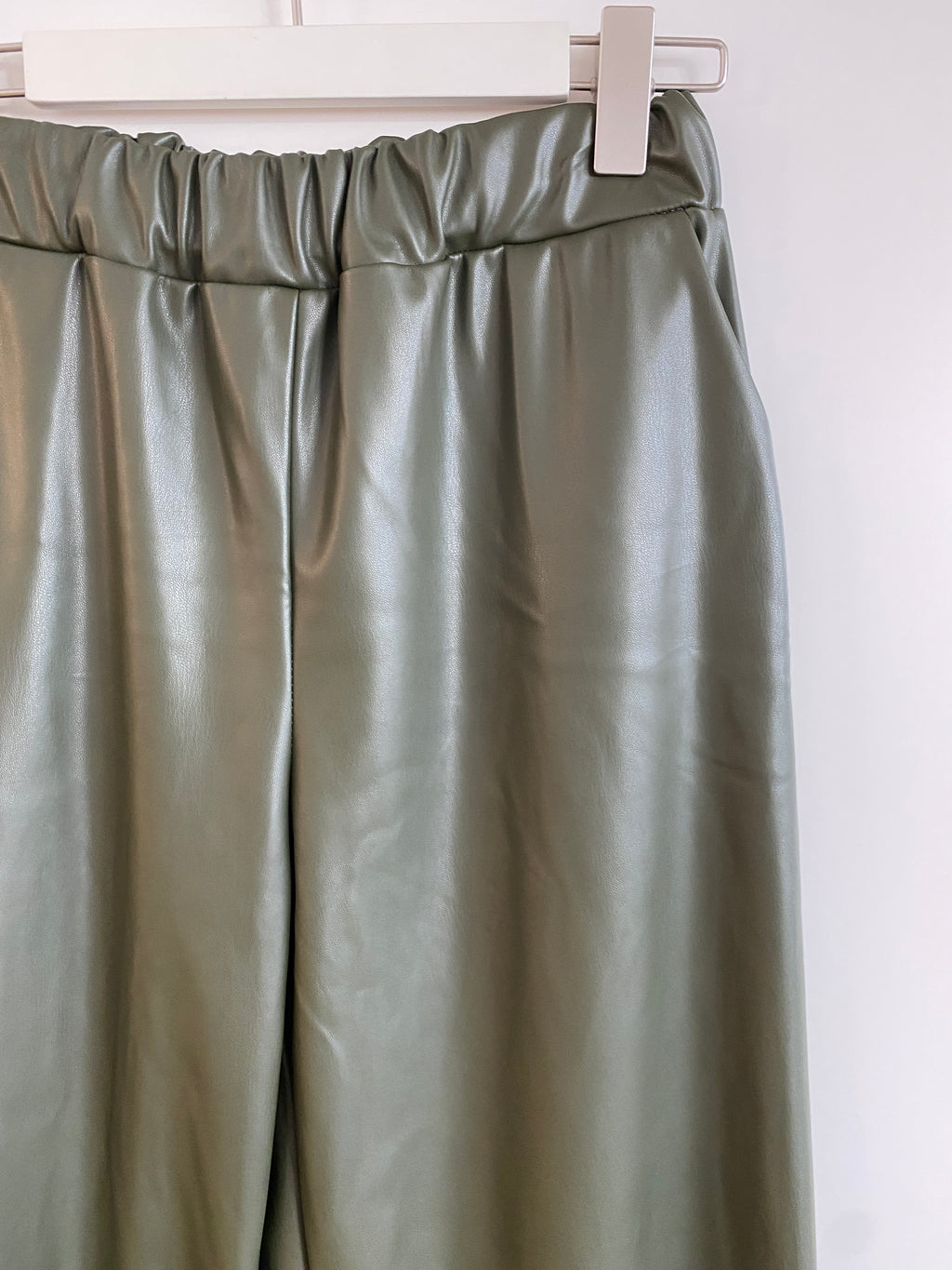 Lederimitat Hose , braun, beige, schwarz, khaki