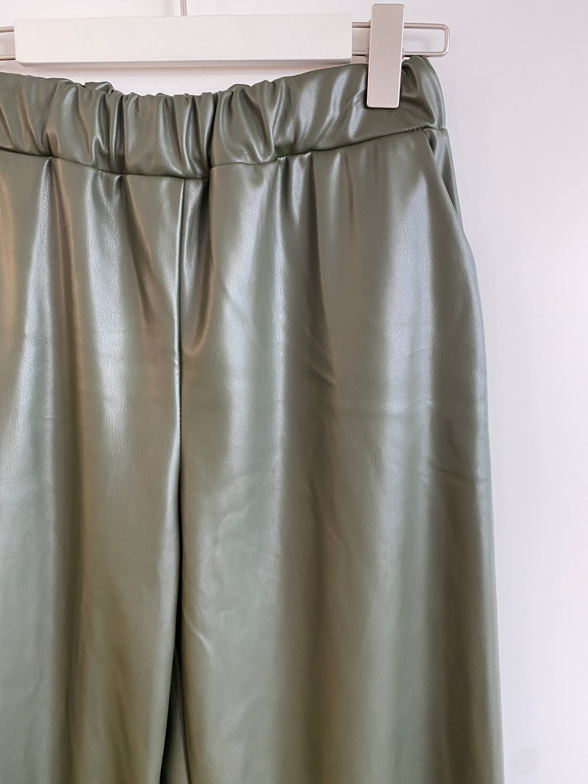 Lederimitat Hose , braun, beige, schwarz, khaki