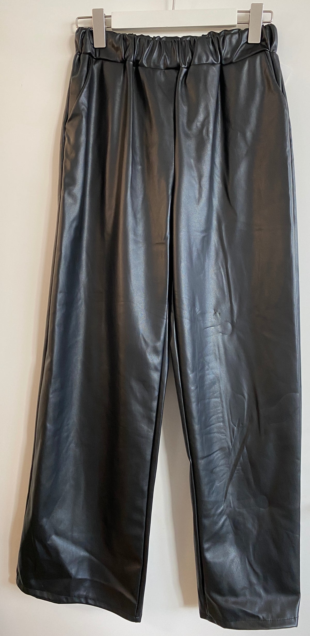 Lederimitat Hose , braun, beige, schwarz, khaki