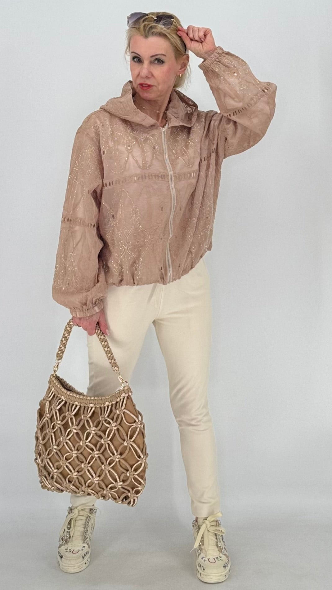 Bomberjacke in "Cappuccino"